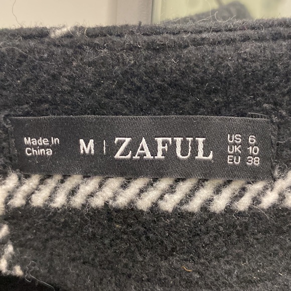 Zaful oversized Cardigan style jacket - Picture 2 of 3